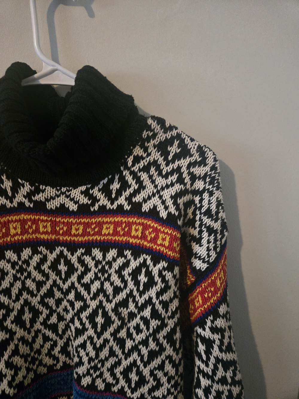 Vtg Liz Claboirne Black & White Patterened Turtleneck Sweater - Picture 3 of 8